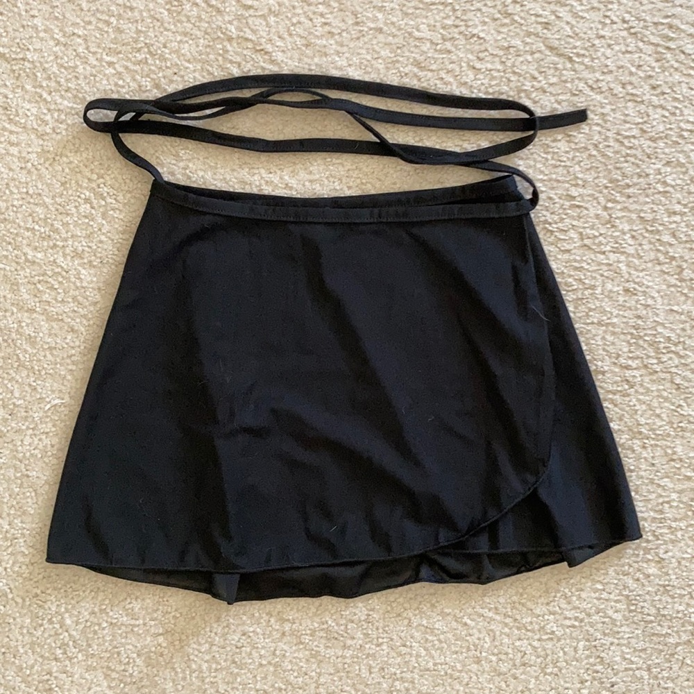 Motionwear Black Wrap Skirt